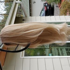 Belle tress wig Dolce and Dolce 23 color Butterbeer blonde